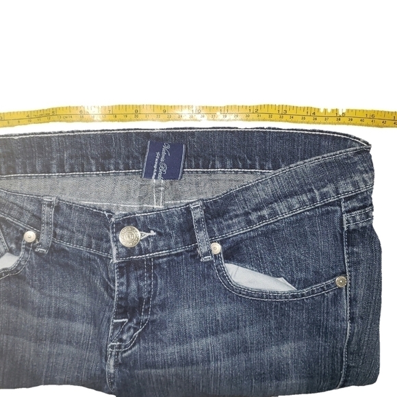 VICTORIA Beckham For Rock & Republic Denim Shorts - Women's - Picture 6 of 9